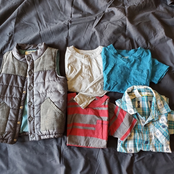 Boys 5 tops size 5-6 - Picture 1 of 4